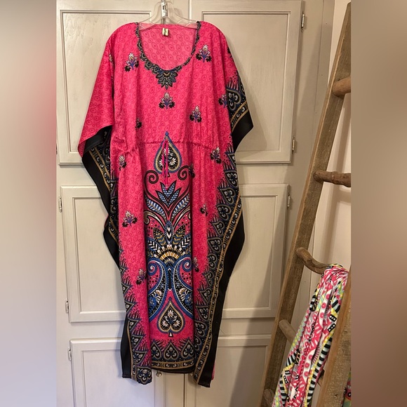 Beautiful kaftan - Picture 2 of 9